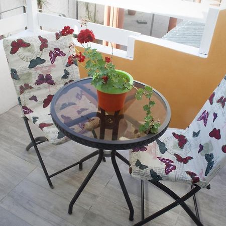 Hosteria Robert Villa Gesell Exteriör bild